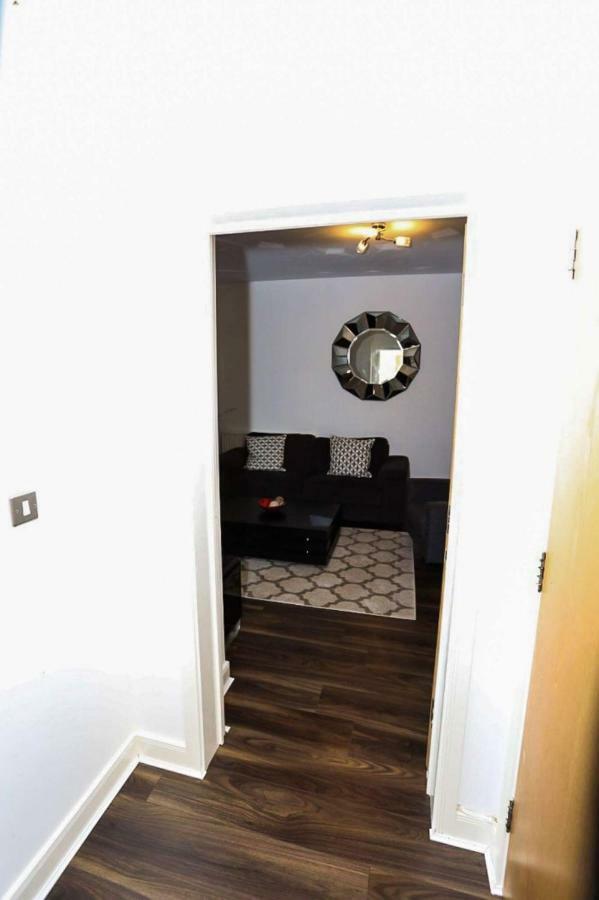 Modern 2 Bedroom Apartment لندن المظهر الخارجي الصورة